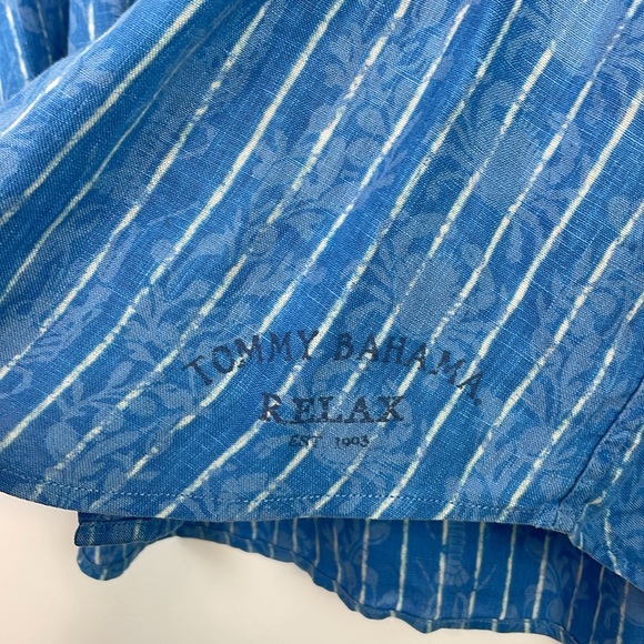 Men’s Tommy Bahama Linen Crab and Lobster Print Buttoned Down Shirt. Size Large. - Picture 5 of 14